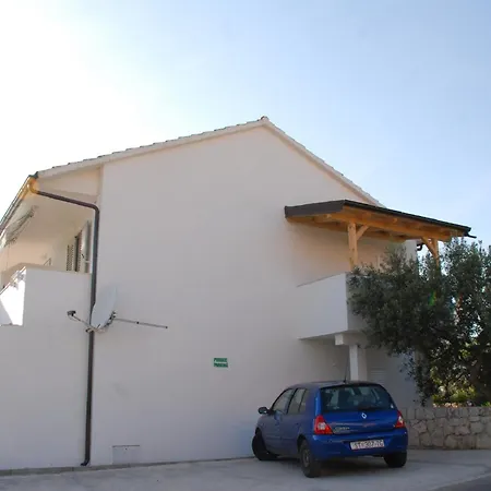 Teo 1 Gostinjska kuća 3*