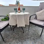 Teo 1 بيت ضيافة 3*