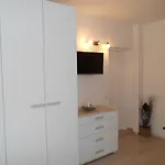 Teo 1
