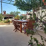 Teo 1 بيت ضيافة