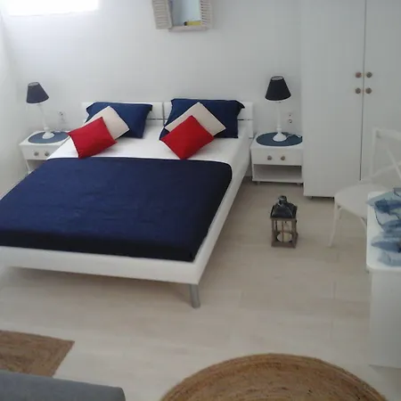 Teo 1 3* Hvar Town